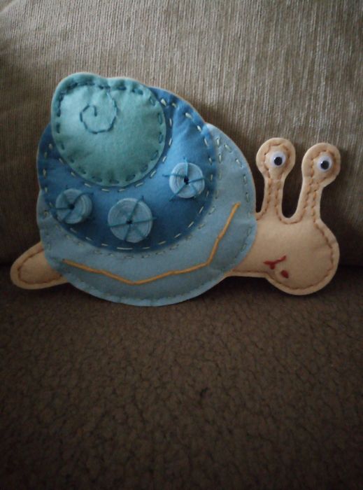 Ручная работа улитка из фетра