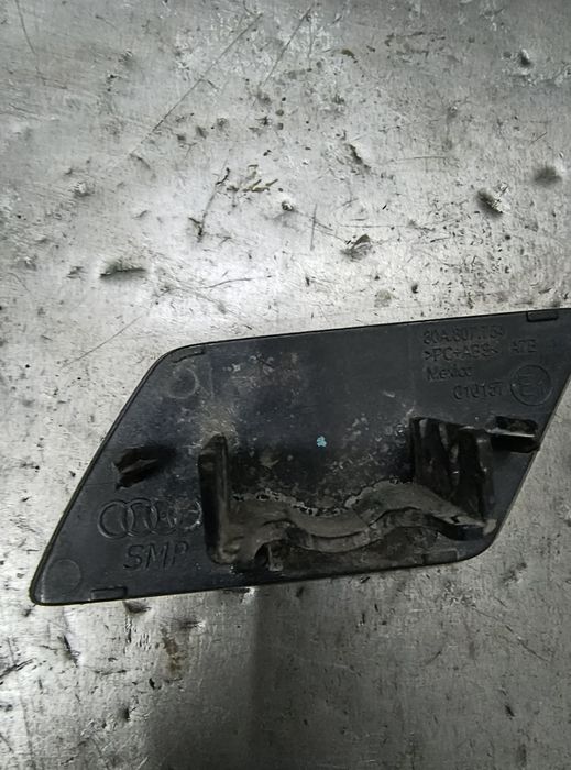 Заглушка омивача фар (права) - AUDI Q5 (FY) 80A807754