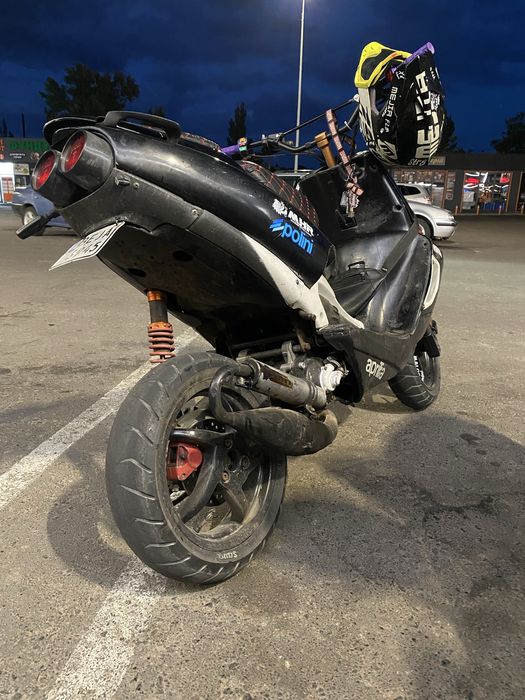 Продам мопед Aprilia