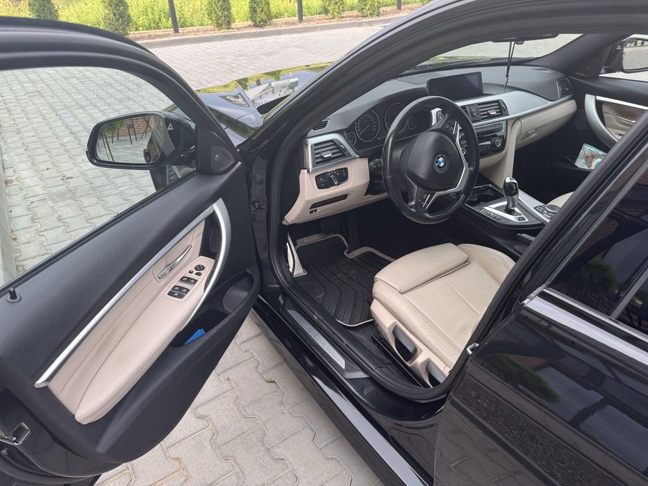 BMW F30 330e  m-paket Hybrid 2016 europa