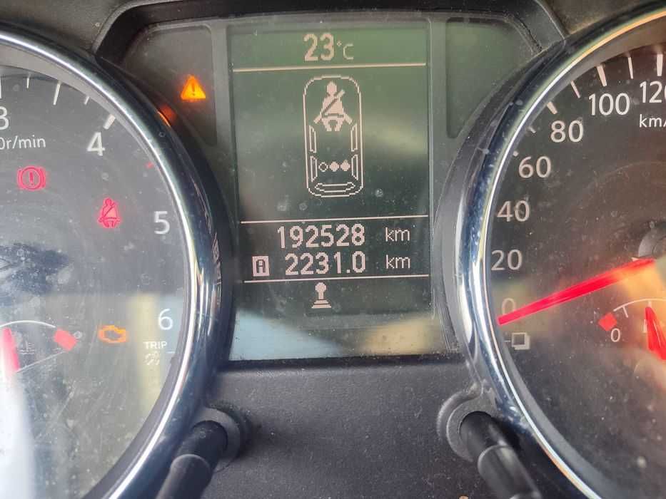 Nissan Qashqai + 2 (7 lugares) apenas 192 mil kms