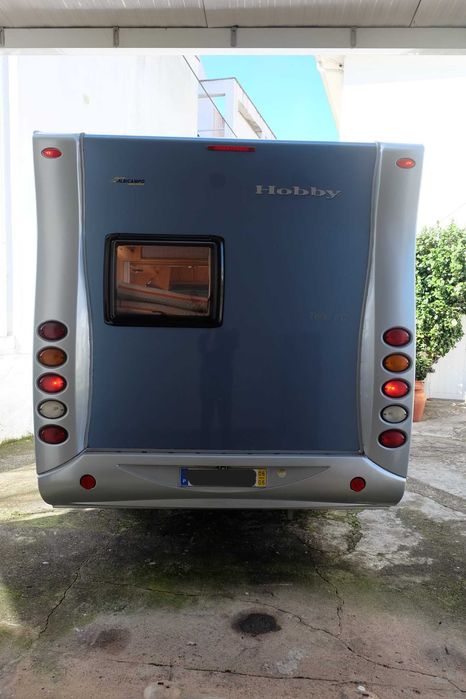 Autocaravana perfilada Hobby T600 FC Siesta com apenas 107 mil KM