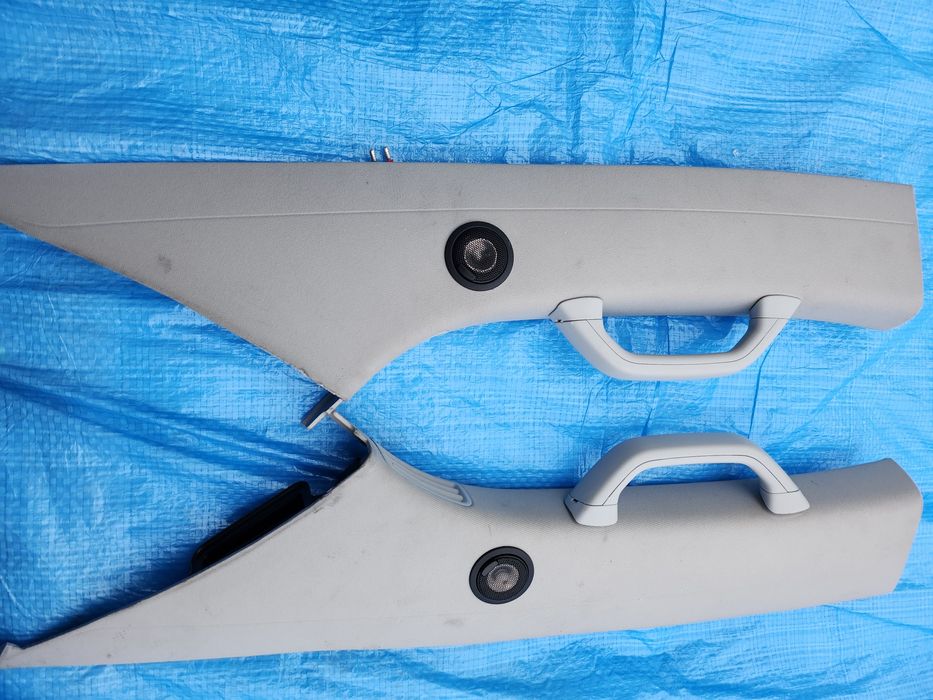 Пластик стійок з ручками і кронштейни Т5 VW Caravelle Transporter T-5