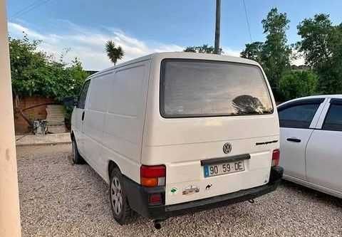 VW T4 2.4D  5 Cilindros