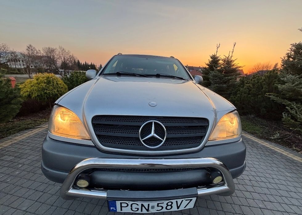 Mercedes Benz ml 1998 рік