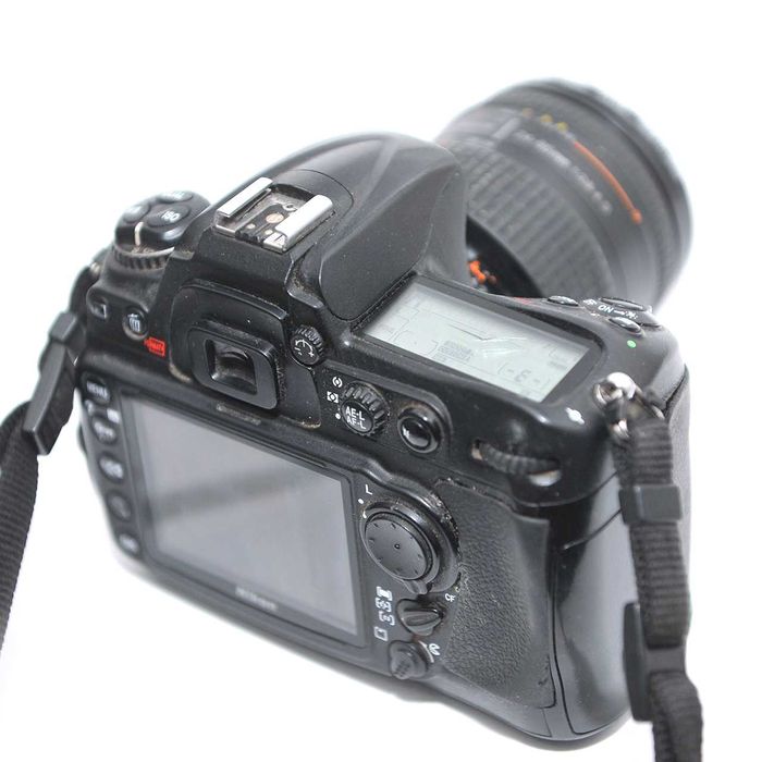 Nikon D 300 + 24-85 2.8-4