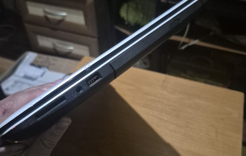 Asus Х555L i3/HD500/RAM4/INTEL 5000 2GB