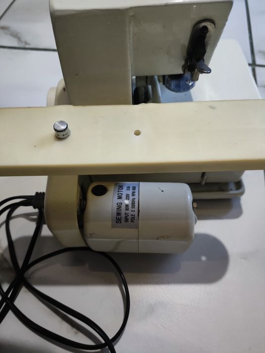 Оверлок Dragonfly fn2-7d без торгу.