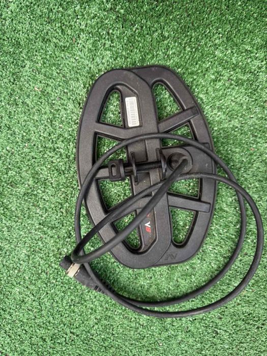 Металошукач Minelab Vanquish 540 Gold з снайпер V8.Металлоискатель