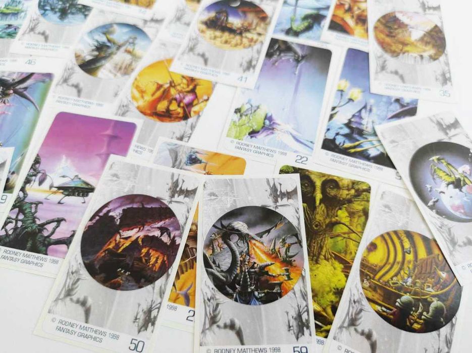 Наклейки как из жвачек, фентези и фантастика