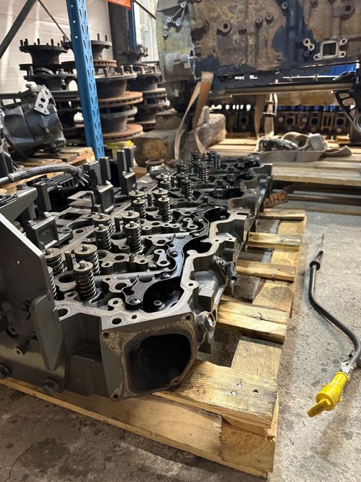 Головка двигателя DAF 106 mx-13