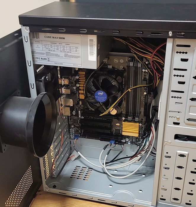 Obudowa komputerowa PC ATX