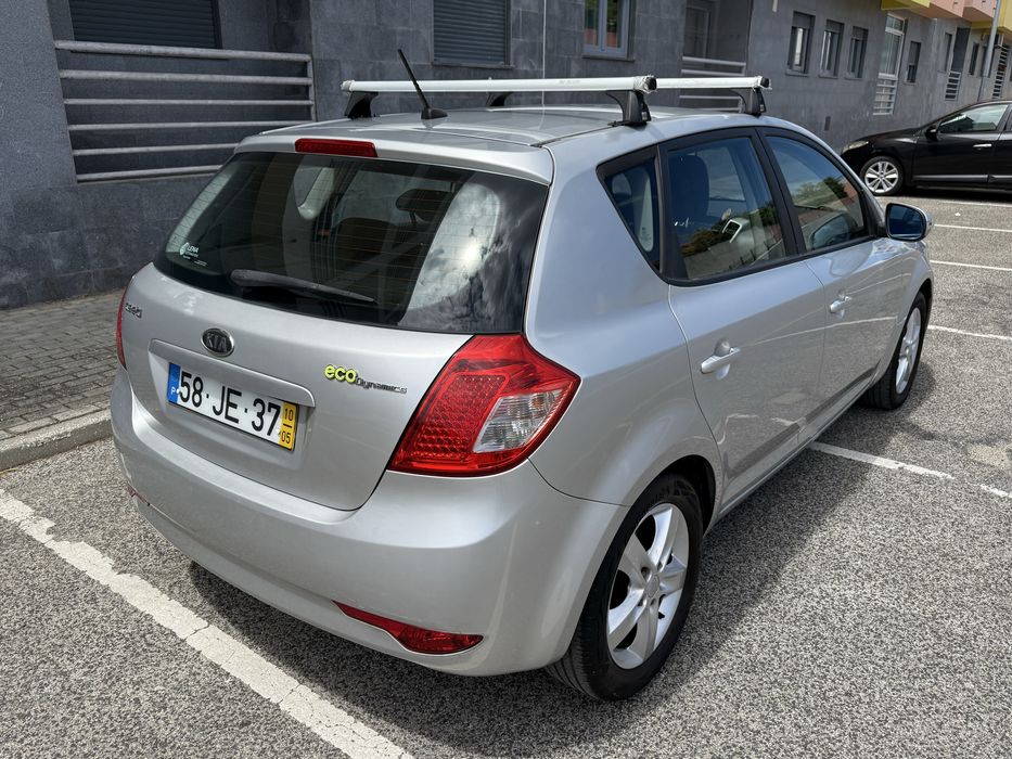 Kia Ceed 1.6 CRDi EcoDynamics 2010 / Excelente Estado