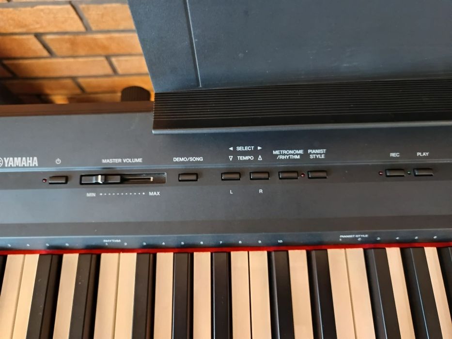 Sprzedam pianino cyfrowe Yamaha 105B