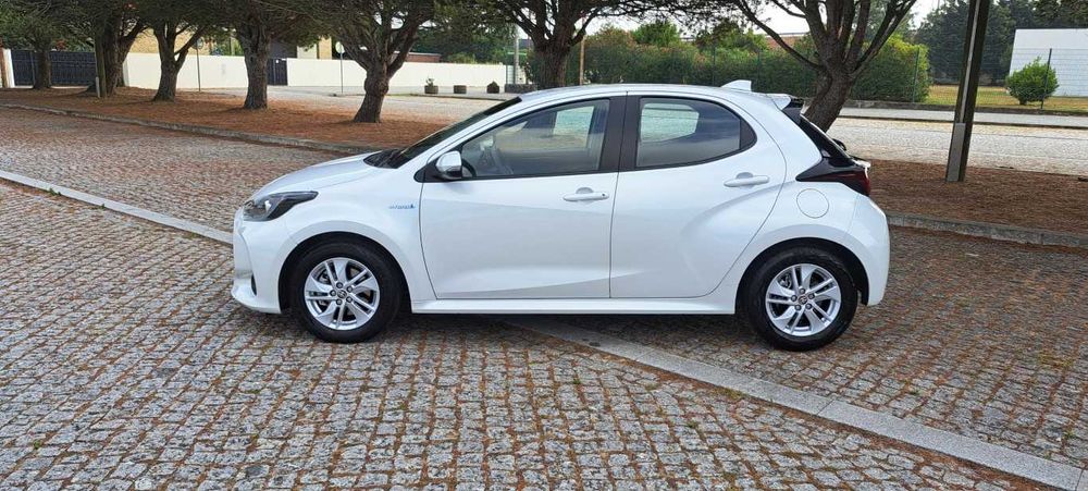 Toyota Yaris Comfort Plus 1.5 HDF (nacional c/ 25.800 km) — photo 2