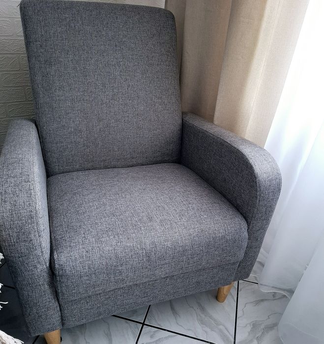 Fotel Jysk szary