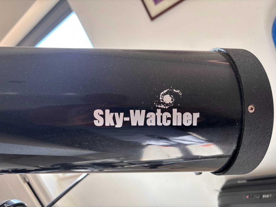 Telescópio Sky-Watcher Explorer 130/900 EQ2