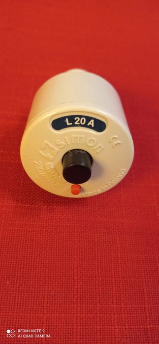 Bezpiecznik automatyczny 20A