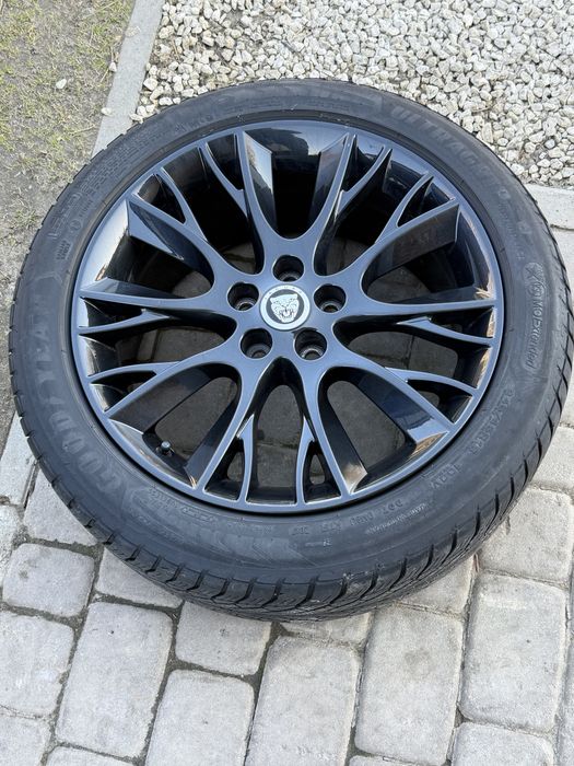 Felgi jaguar 5x108 czarne