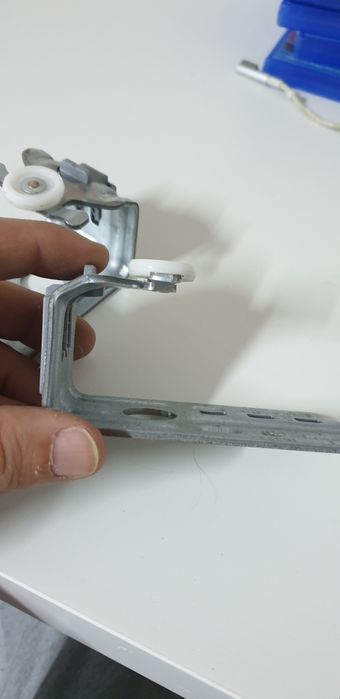 Conjunto Roldanas para porta guarda fatos