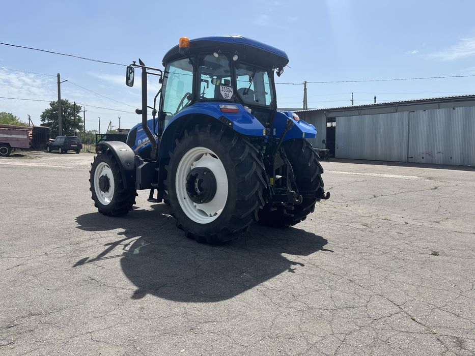 Продам Трактор New Holland
