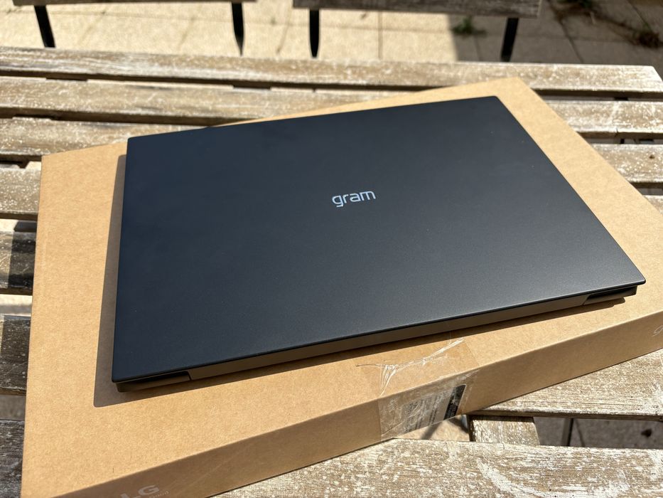 LG Gram 14Z90S | intel core Ultra 7 | 16gb Ram | 512gb