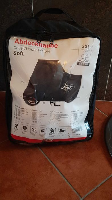 Moto - Capa para Moto nunca usada. Nova