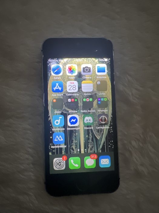 IPHONE SE - usado