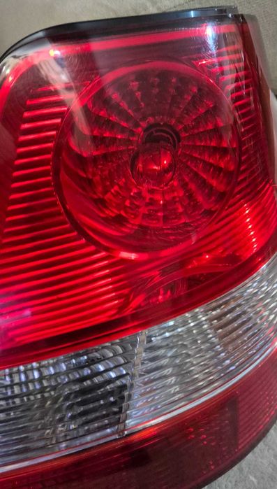 Lampa Prawa Tylna KIA SORENTO I (02-09r.) Oryginalna SAMLIP