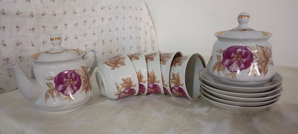 Чайний сервіз родянськіх часів