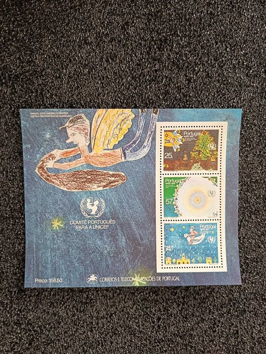 Filatelia – Folhas Miniatura