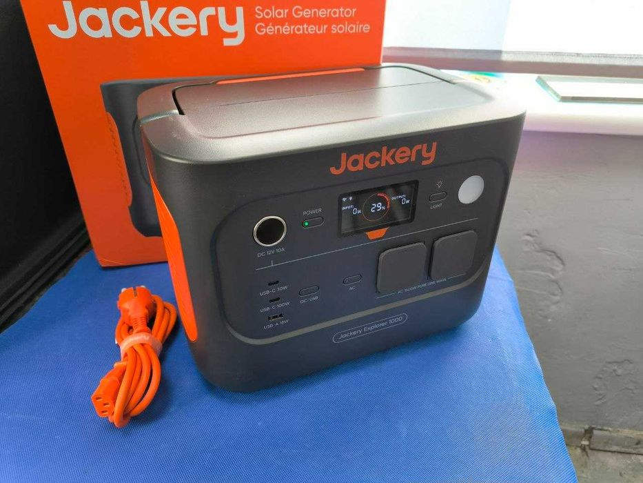 Зарядна станція Jackery Explorer 1000 V2 (1070 Вт*г) LiFePO4 станція