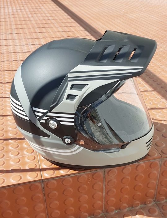 Capacete como novo