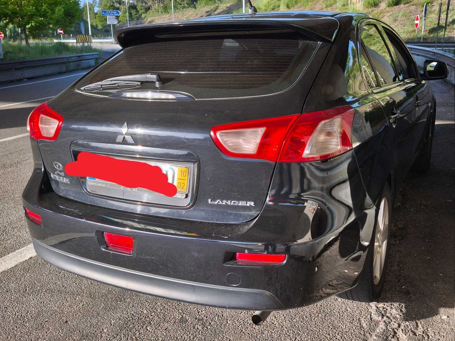 Mitsubishi Lancer