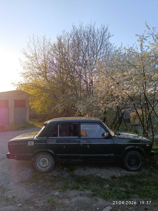 Продам ВАЗ 2105.