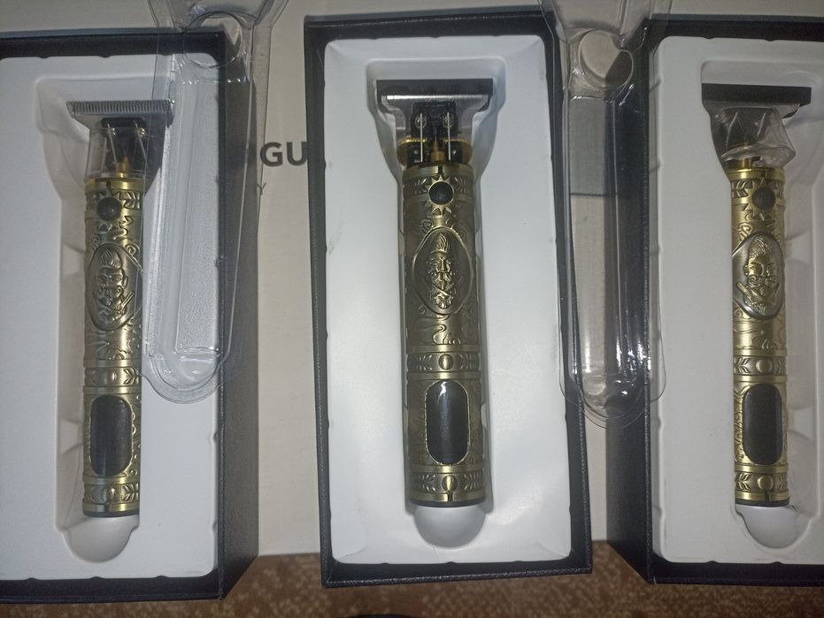 Машинка для стрижки ,тример