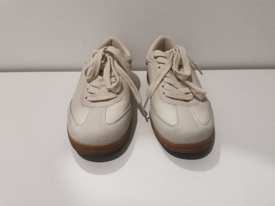 Beżowe buty sportowe sprandi