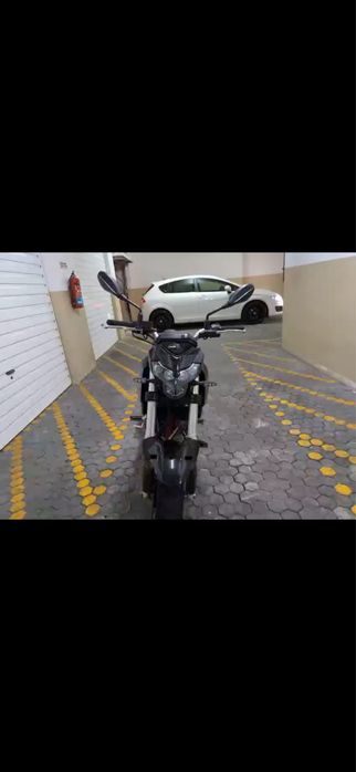 vendo beneli tnt 125 cc