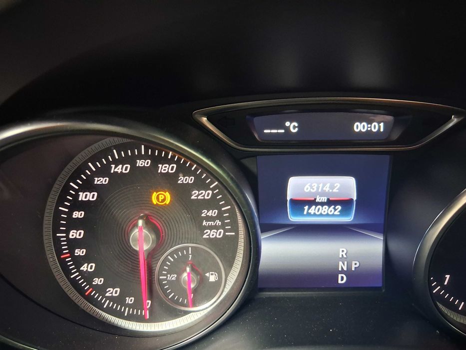 Salvado Mercedes-Benz CLA 220 Cdi de 2018
