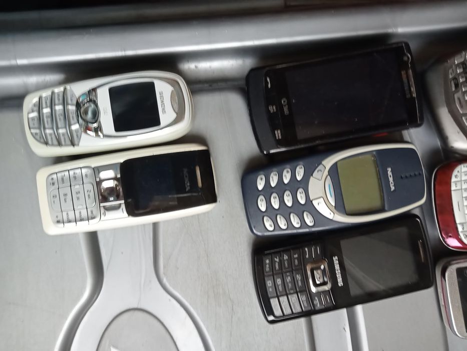 Telemovéis para peças ou para reparar quem Souber