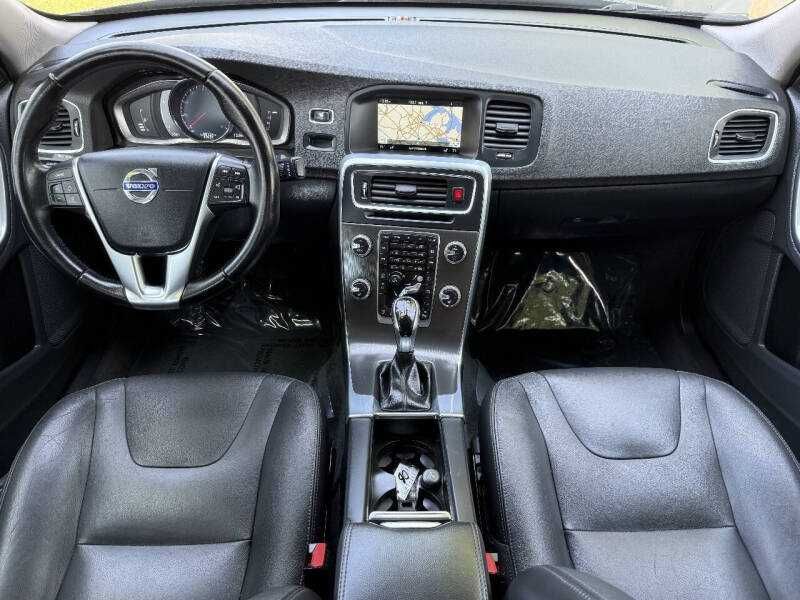 2016 Volvo S60 T5 Drive-E Premier