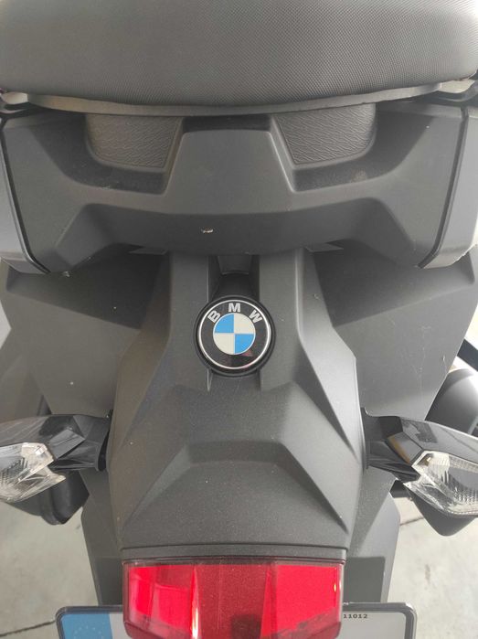 BMW C400X com 3800 km's