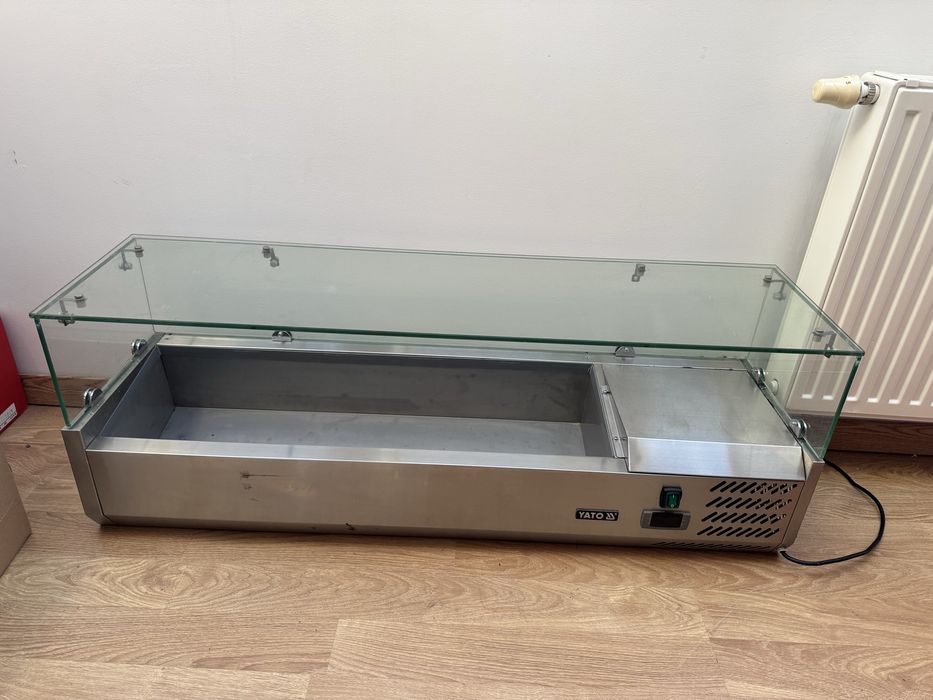 Nadstawka chłodnicza witryna Yato 140cm