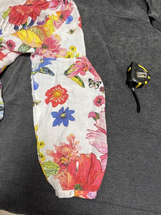 Лляна жіноча сорочка