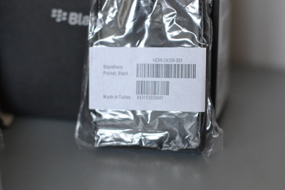 NOWE skórzane etui BlackBerry BOLD 9700