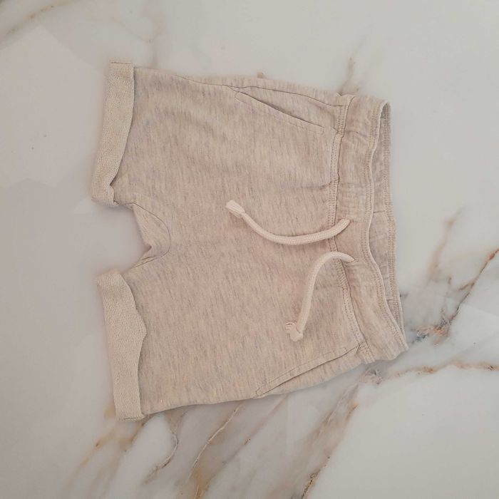 Spodnki z motywem misia