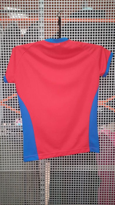 Koszulka sportowa ( S )