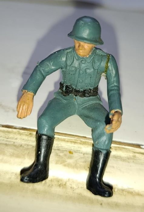 Винтажная фигурка солдата Вермахта времён  2-й мировой Britain's LTD, 1971г