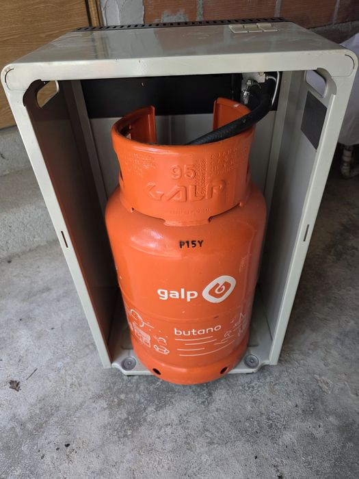 Aquecedor a gás com botija