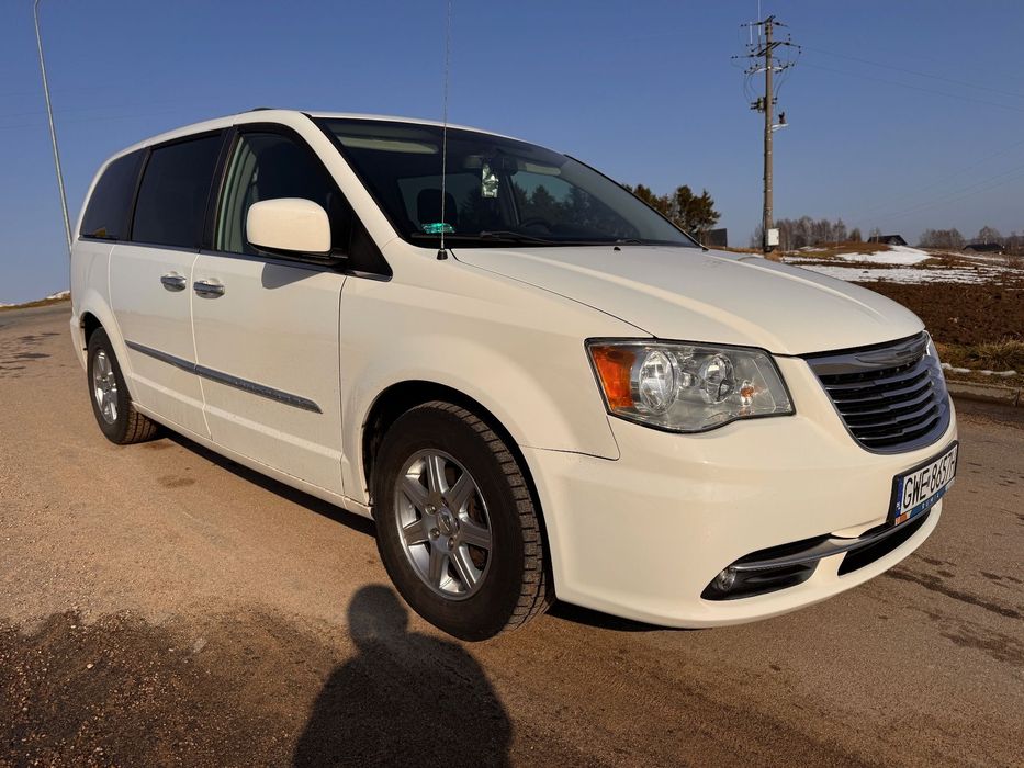 Chrysler Pacifica Po serwisach, spolszczona